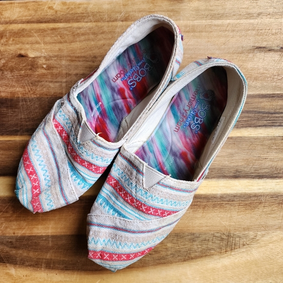 Bobs Skechers Plush Lil Fox Aztec Canvas Slip On Shoe, Size 6 - Picture 4 of 11